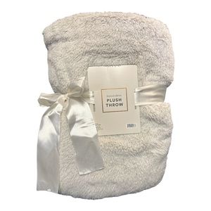 Plush Throw Blanket 50”X60”